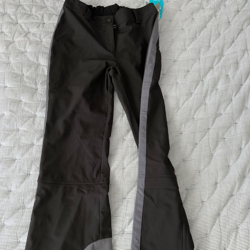 NWT side M Black Free Country ski pants